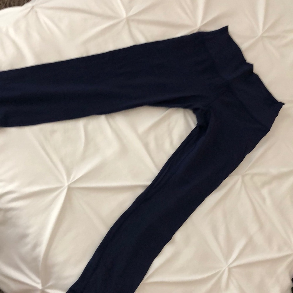 Lululemon align Capri